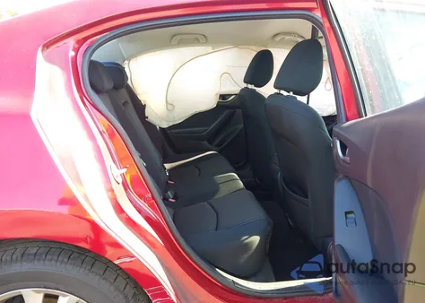 2014 Mazda Mazda3 I Touring из США, поврежденный, VIN JM1BM1V77E1195945